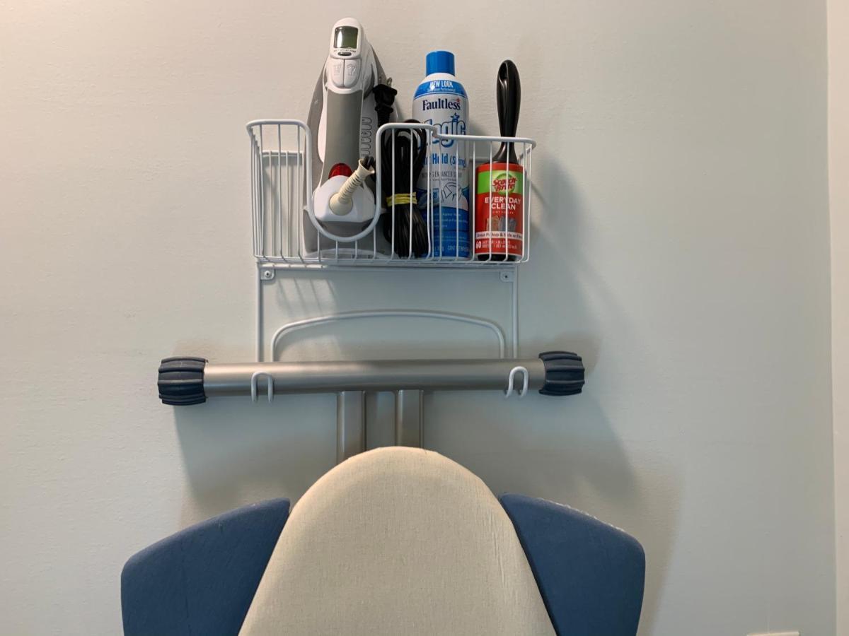Normalbnb - 2 Blocks From Restaurants, Bars, Hospital Athens Zewnętrze zdjęcie